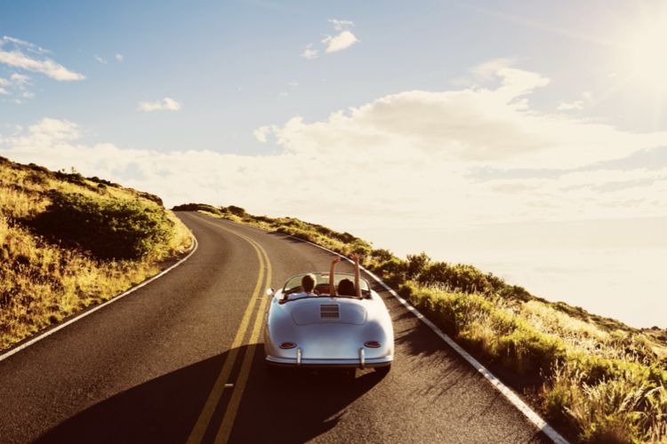Guía para hacer un road trip económico por Europa: consejos, apps y rutas recomendadas.